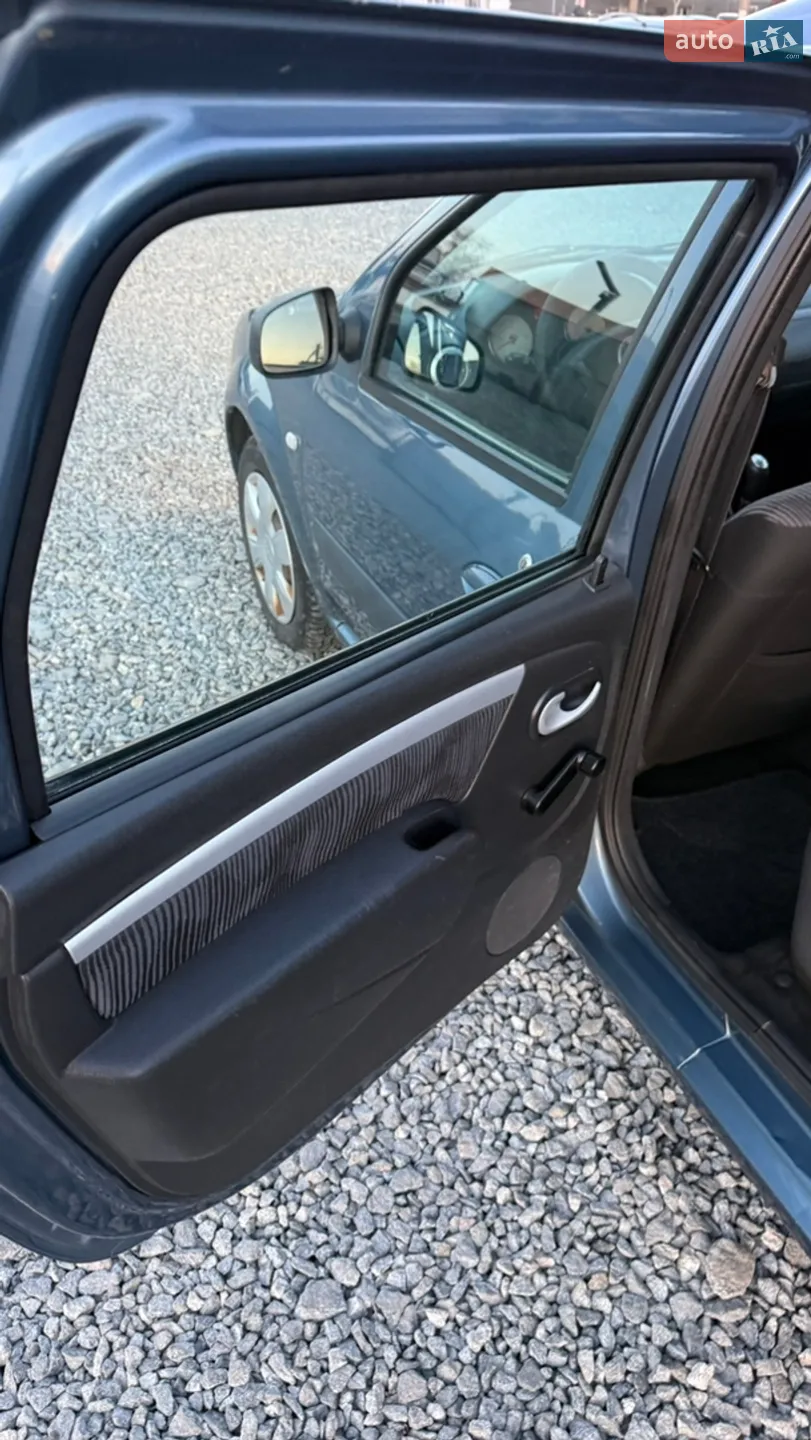 2010 Dacia Logan - мініатюра 16