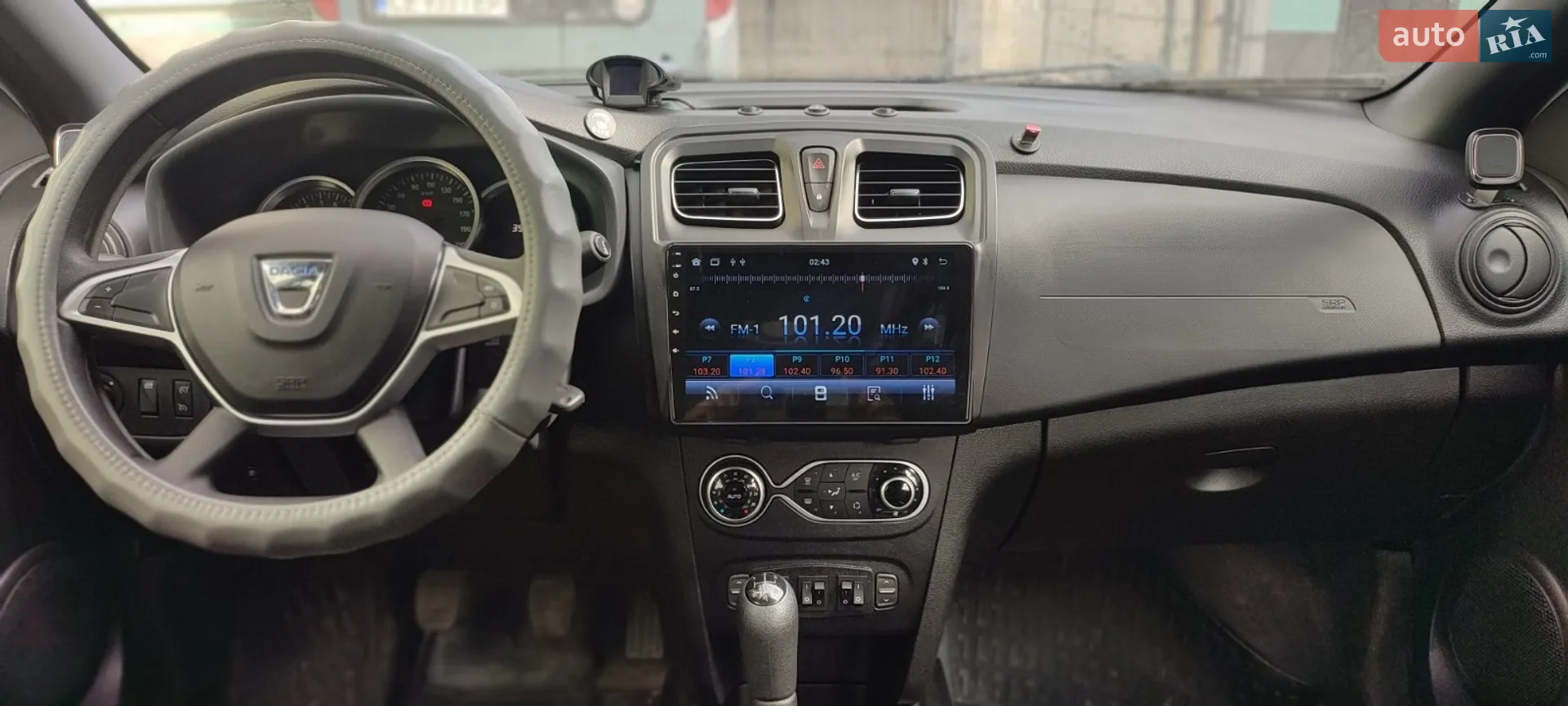 2014 Dacia Logan - мініатюра 4