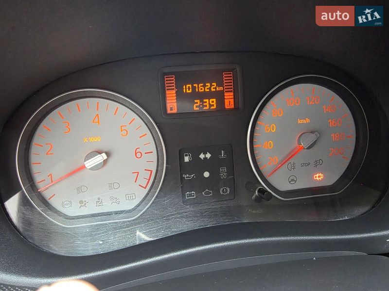 Седан Dacia Logan MCV 2010 в Ивано-Франковске