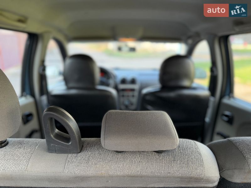 Универсал Dacia Logan MCV 2009 в Ровно