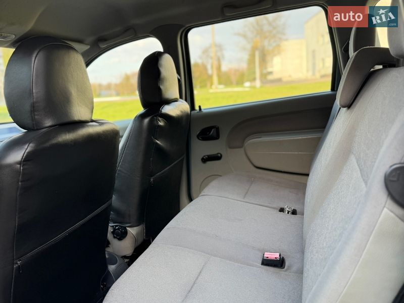 Универсал Dacia Logan MCV 2009 в Ровно