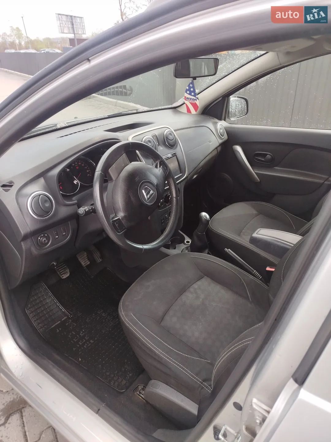 2014 Dacia Logan - мініатюра 2