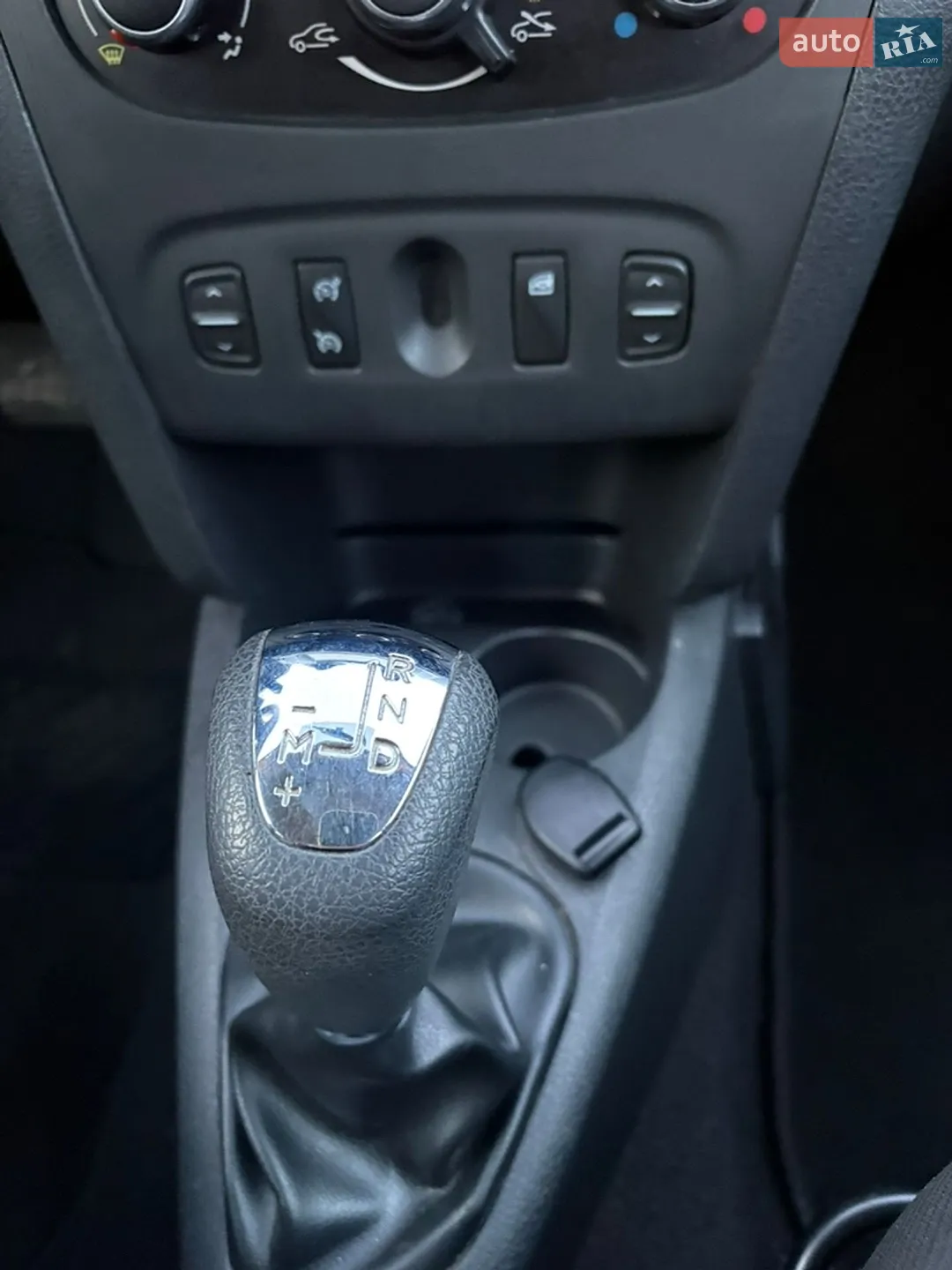 2017 Dacia Logan - мініатюра 9