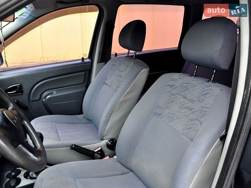 Универсал Dacia Logan MCV 2008 в Львове