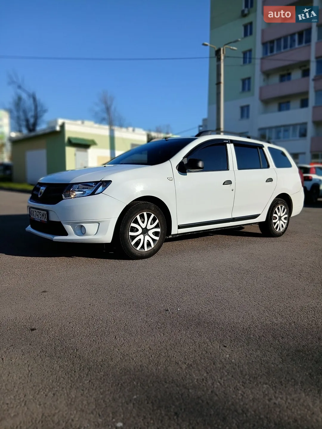 2015 Dacia Logan - мініатюра 4