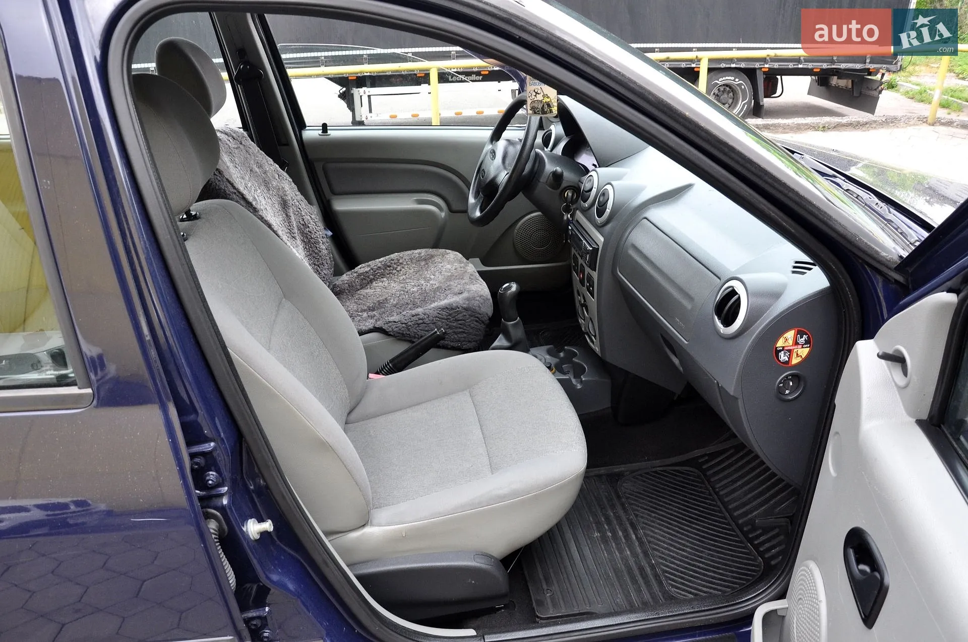 2010 Dacia Logan - мініатюра 28