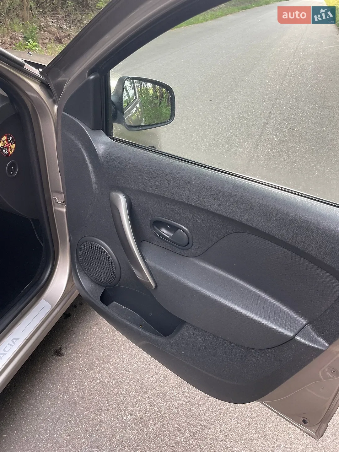 2014 Dacia Logan - мініатюра 17