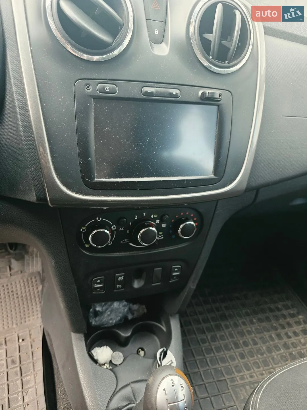 2013 Dacia Logan - мініатюра 12