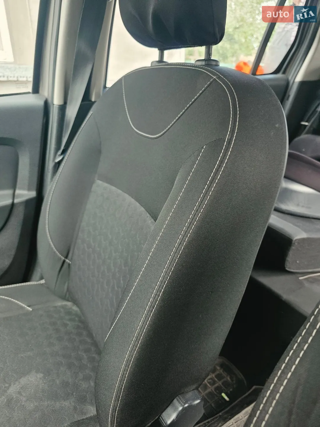 2013 Dacia Logan - мініатюра 16
