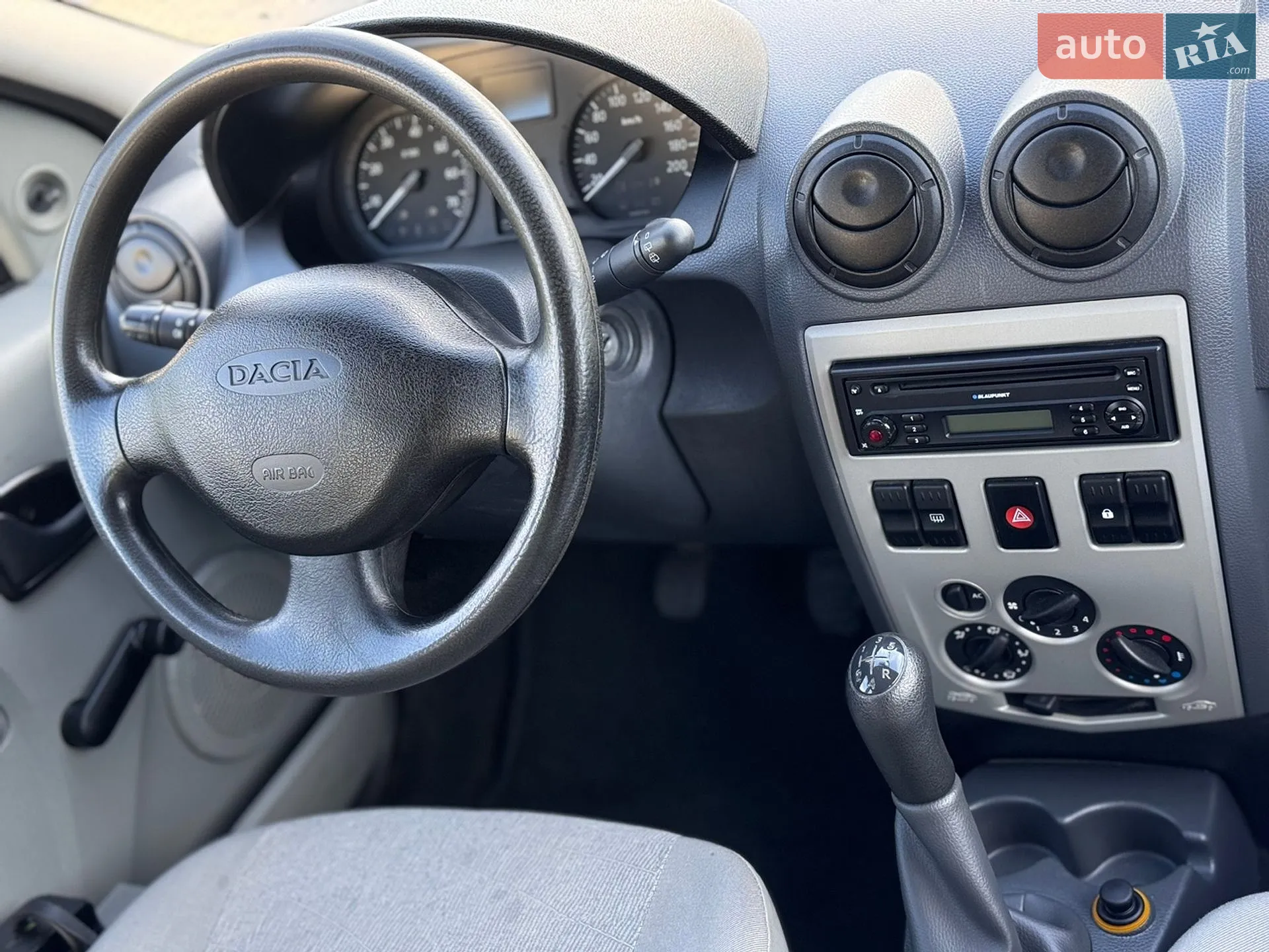 2010 Dacia Logan - мініатюра 23