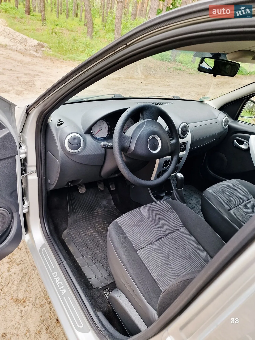 2010 Dacia Logan - мініатюра 49