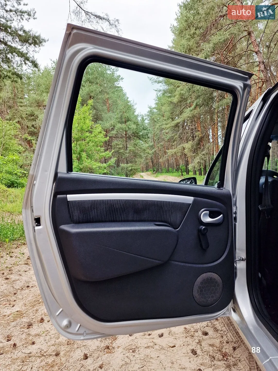 2010 Dacia Logan - мініатюра 64