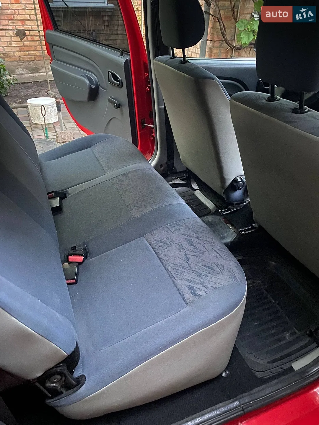 2010 Dacia Logan - мініатюра 14