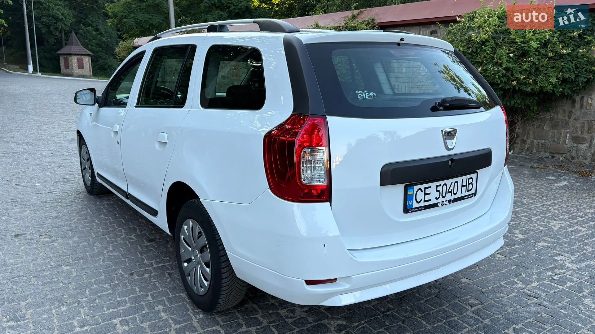 2016 Dacia Logan - мініатюра 8