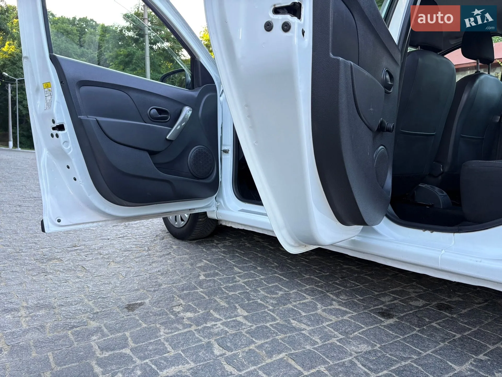 2016 Dacia Logan - мініатюра 28