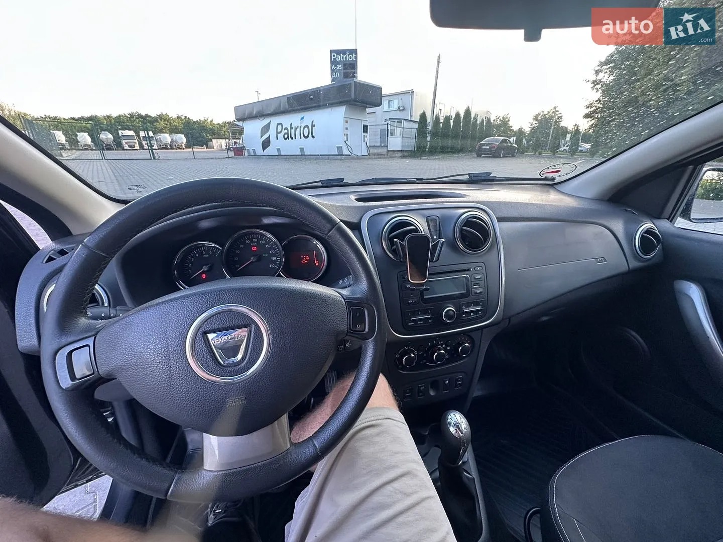 2015 Dacia Logan - мініатюра 23