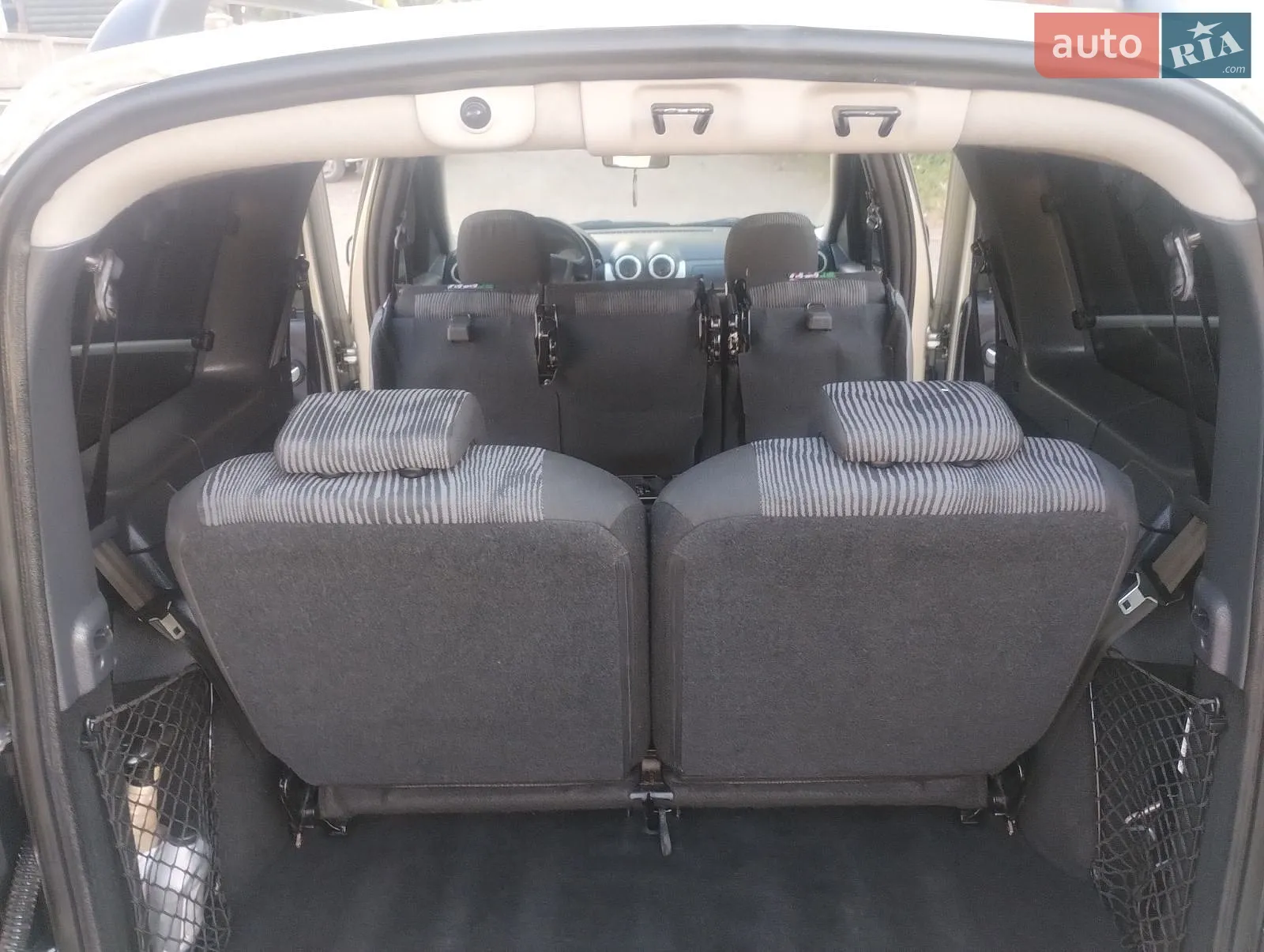 2011 Dacia Logan - мініатюра 37