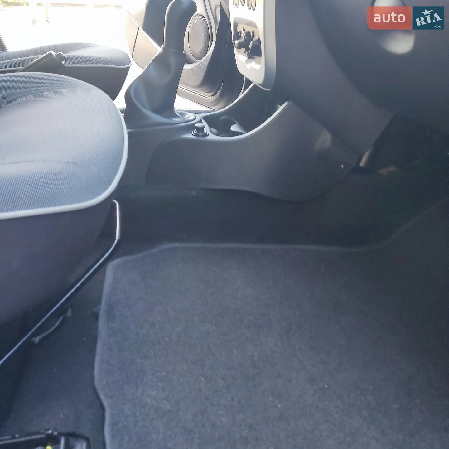 2012 Dacia Logan - мініатюра 17