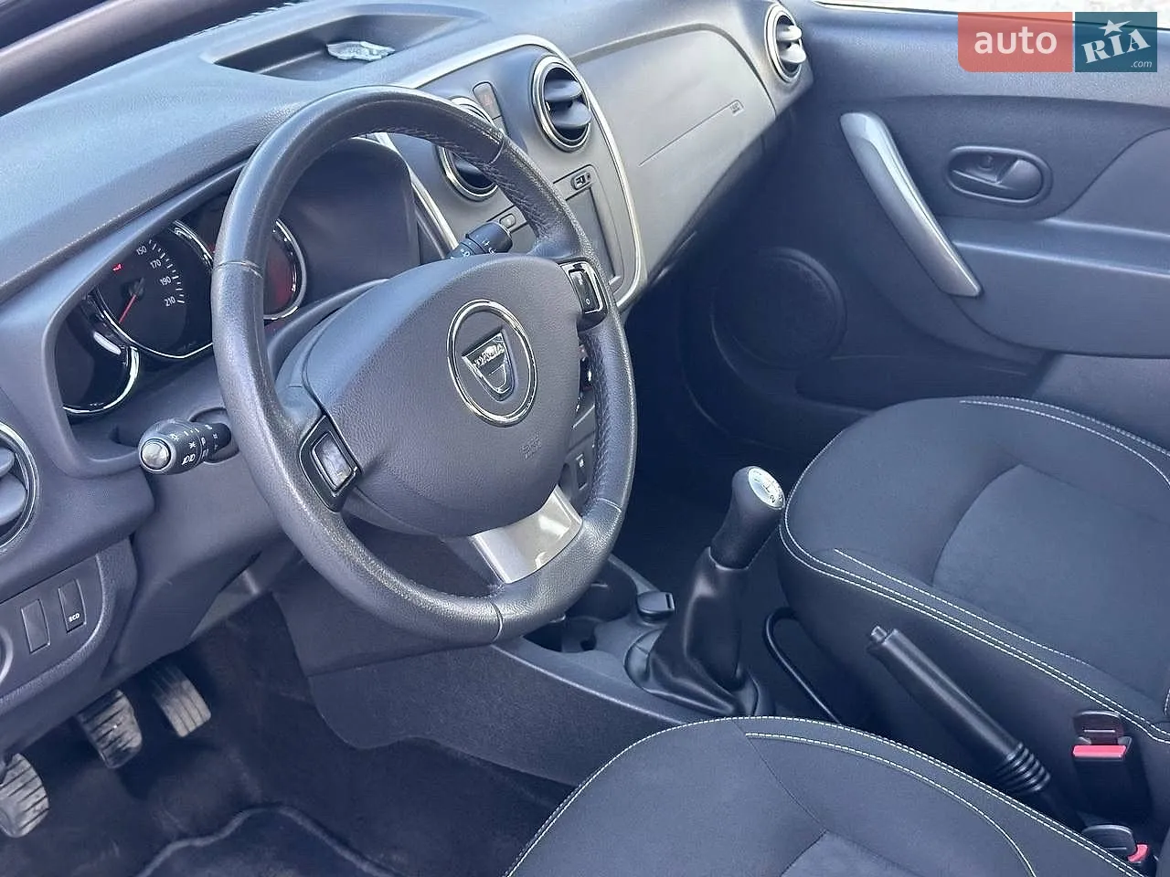 2016 Dacia Logan - мініатюра 21