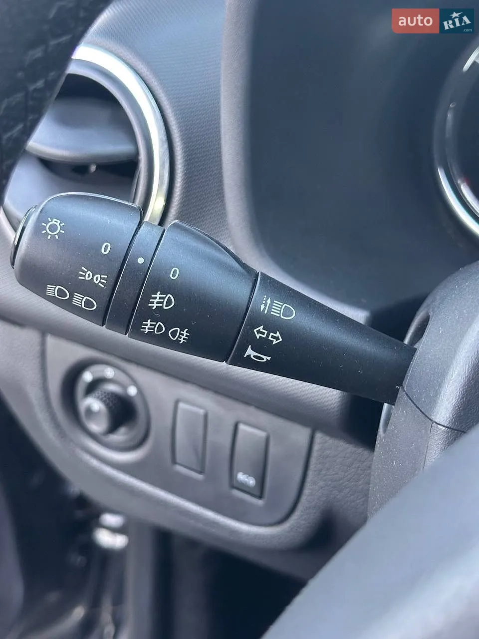 2016 Dacia Logan - мініатюра 26