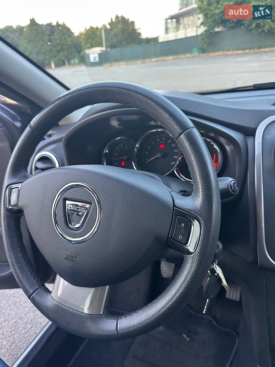 2016 Dacia Logan - мініатюра 25