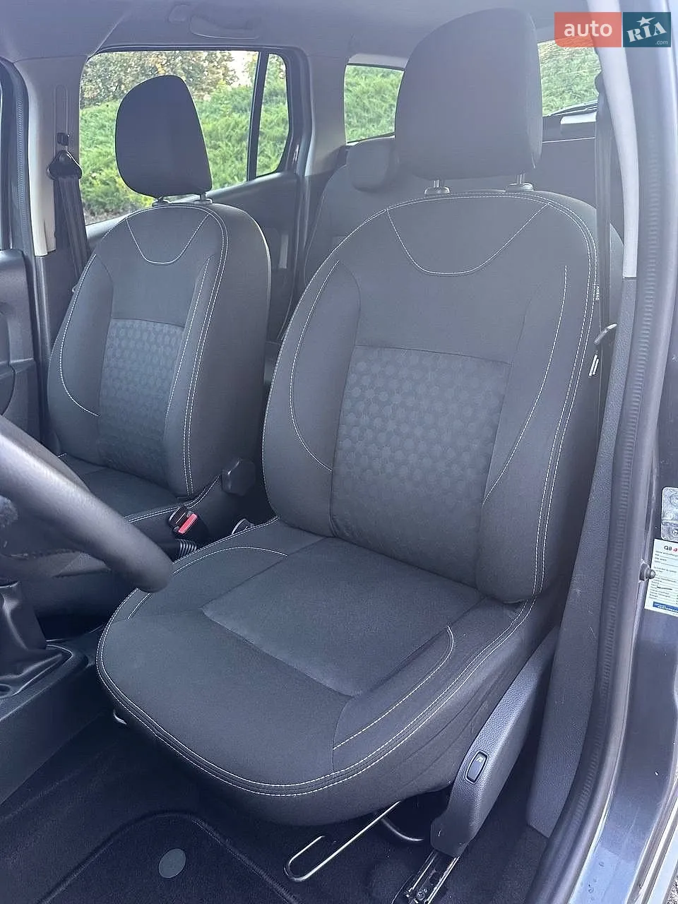 2016 Dacia Logan - мініатюра 28