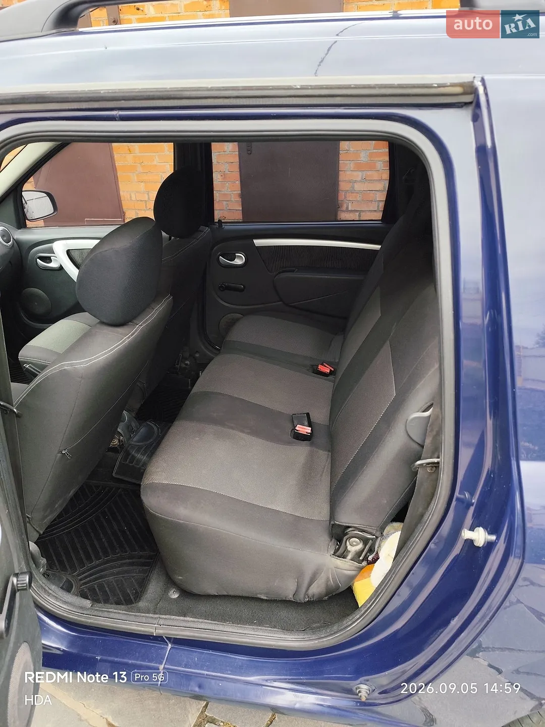 2010 Dacia Logan - мініатюра 16