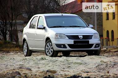 Седан Dacia Logan 2008 в Львове