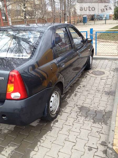 Седан Dacia Logan 2007 в Черновцах