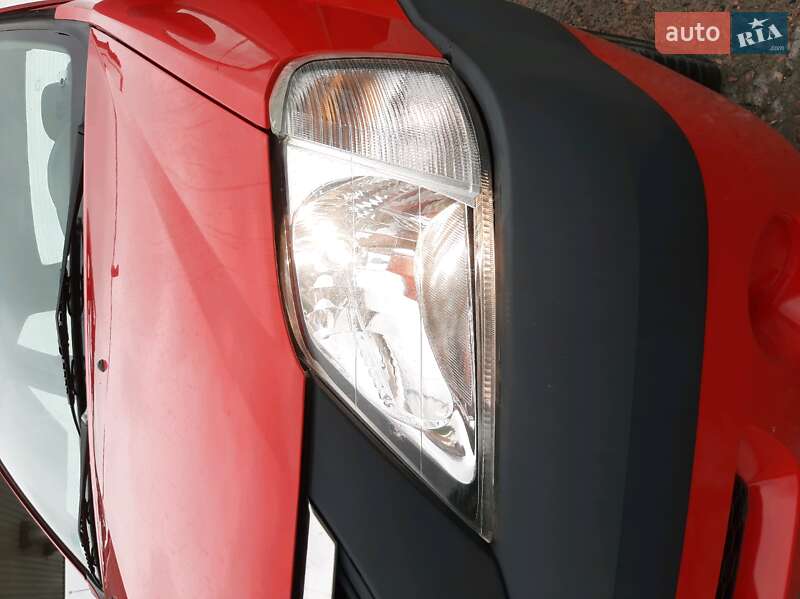 Седан Dacia Logan 2008 в Трускавці