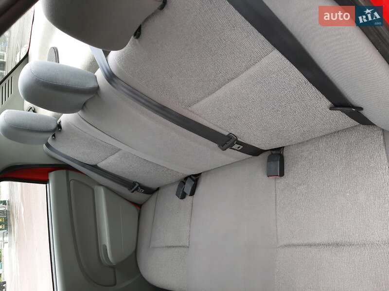 Седан Dacia Logan 2008 в Трускавці