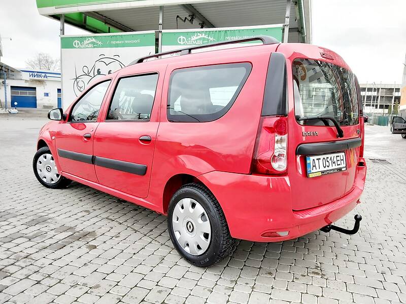 Універсал Dacia Logan 2010 в Івано-Франківську