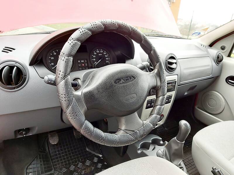 Універсал Dacia Logan 2010 в Івано-Франківську