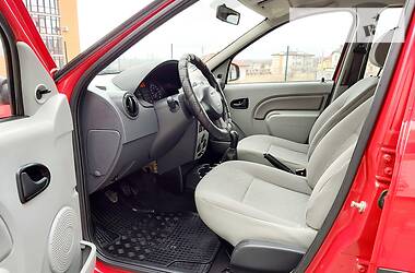 Універсал Dacia Logan 2010 в 