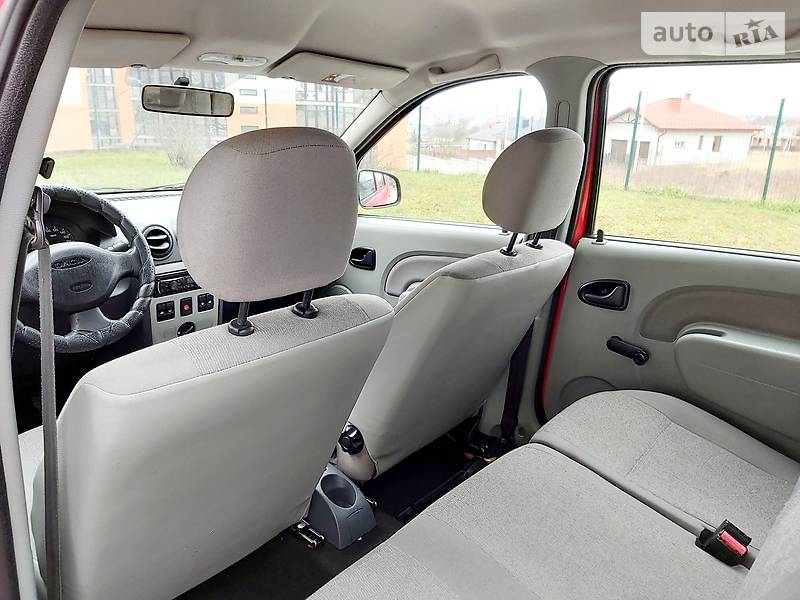 Універсал Dacia Logan 2010 в Івано-Франківську