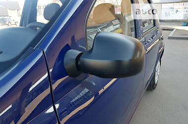 Седан Dacia Logan 2009 в 