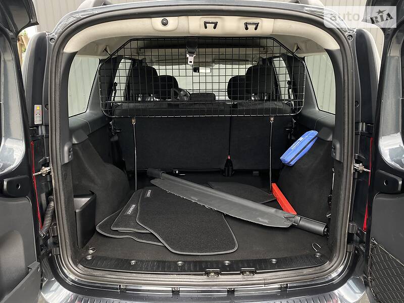 Универсал Dacia Logan 2009 в Дрогобыче