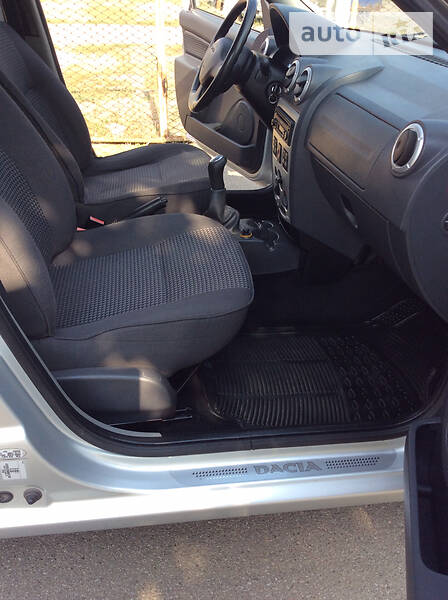 Седан Dacia Logan 2007 в Києві фото 16 Седан Dacia Logan 2007 в Києві