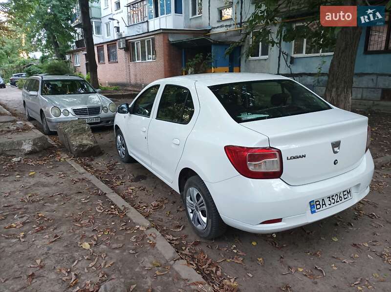 Седан Dacia Logan 2013 в Кропивницком фото 5 Седан Dacia Logan 2013 в Кропивницком