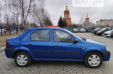 Седан Dacia Logan 2006 в Луцке