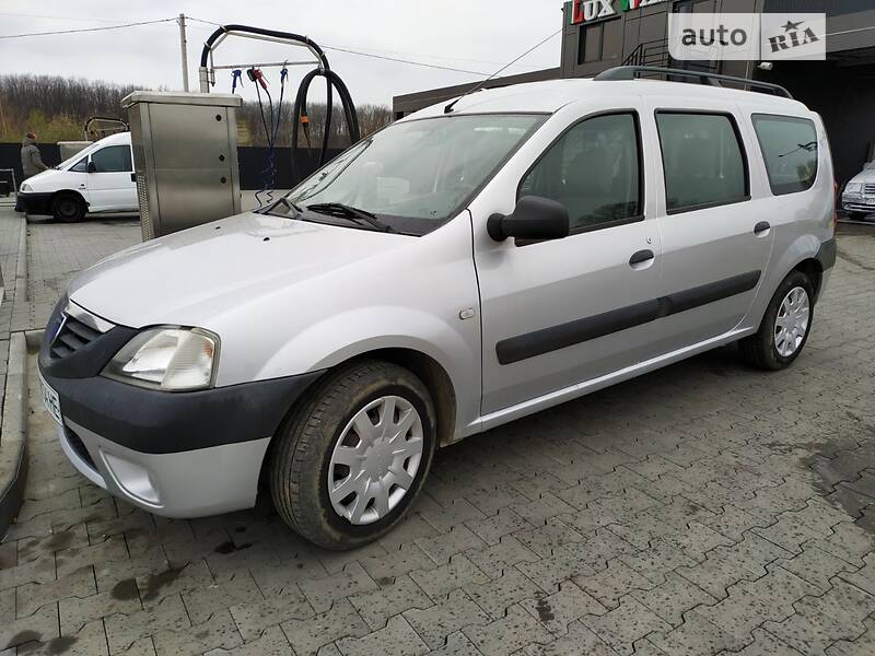 Универсал Dacia Logan 2007 в Калуше