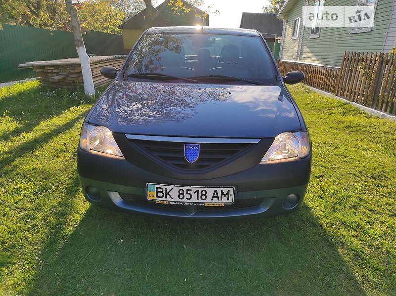 Седан Dacia Logan 2008 в Ровно