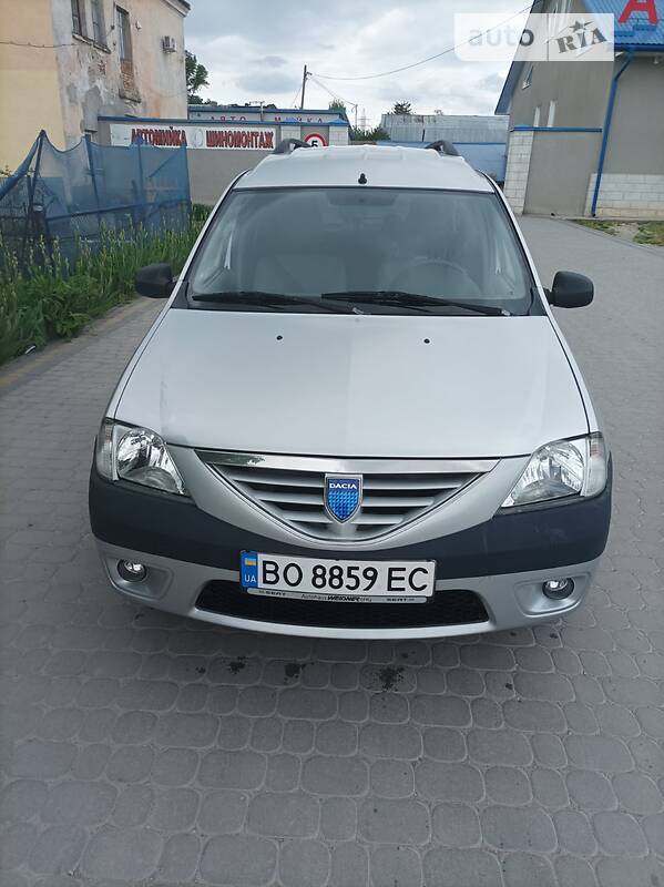 Минивэн Dacia Logan 2007 в Тернополе