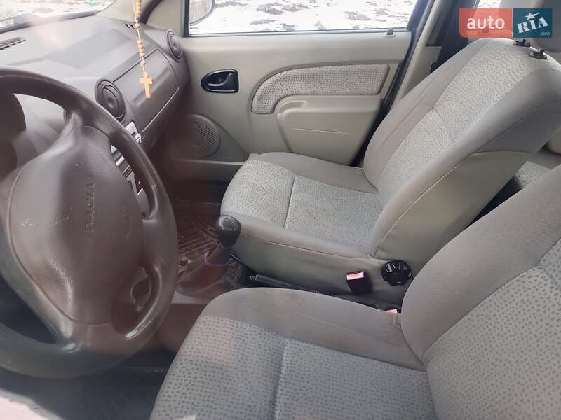 Седан Dacia Logan 2006 в Волочиске фото 8 Седан Dacia Logan 2006 в Волочиске
