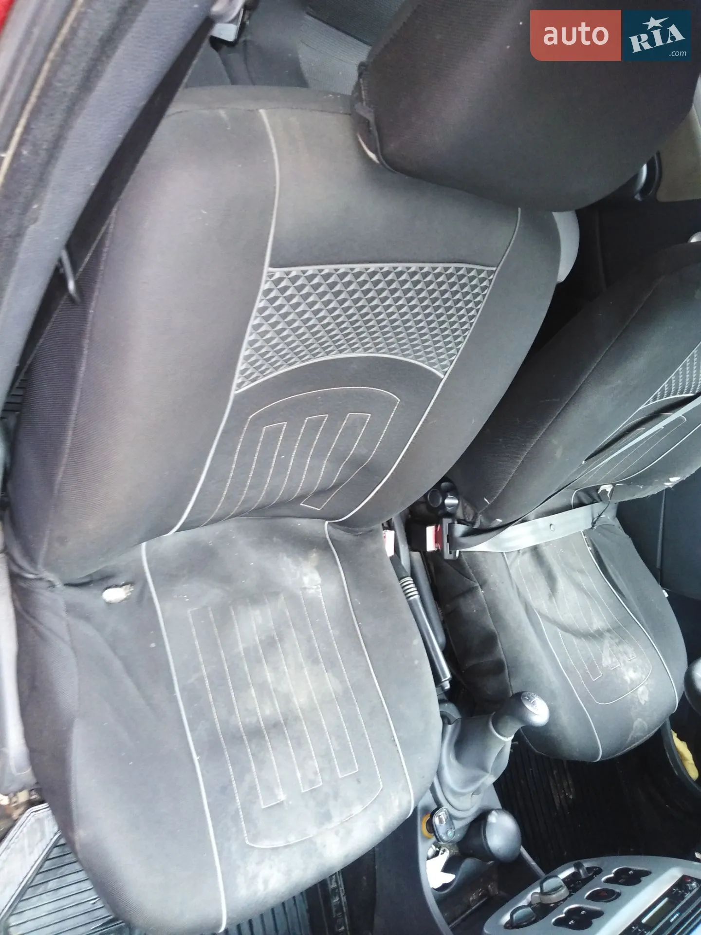 2011 Dacia Logan - мініатюра 16