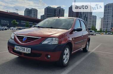 Седан Dacia Logan 2008 в Киеве