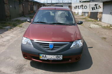 Седан Dacia Logan 2006 в Киеве
