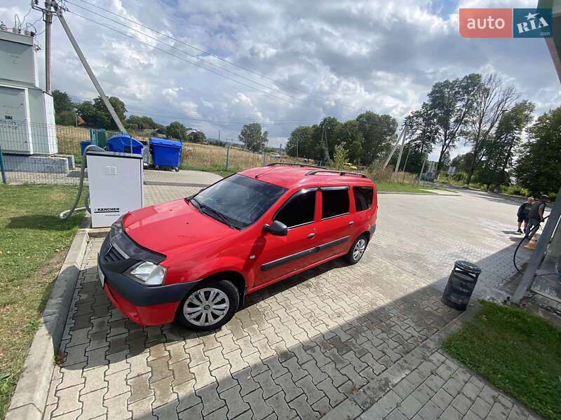 Седан Dacia Logan 2007 в Черновцах