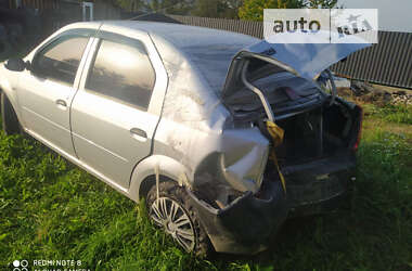 Седан Dacia Logan 2008 в Тячеві