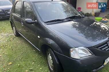 Седан Dacia Logan 2010 в Жовкве